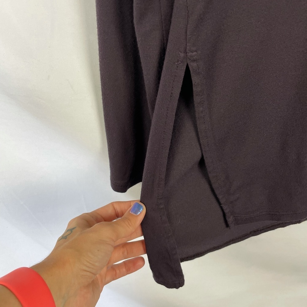 Athleta purple long sleeve tee w/slits on sides - Picture 4 of 7